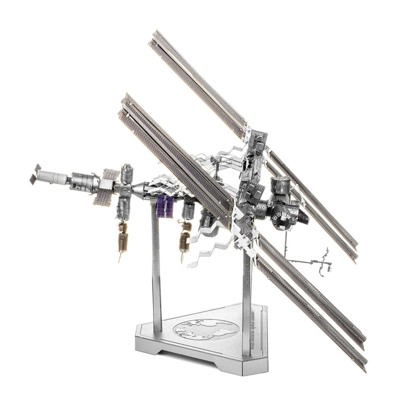 Metal Earth - International Space Station 3D Model Kit