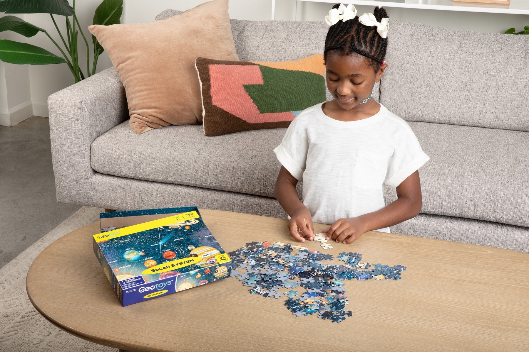 DISC - 250 Piece Solar System Puzzle