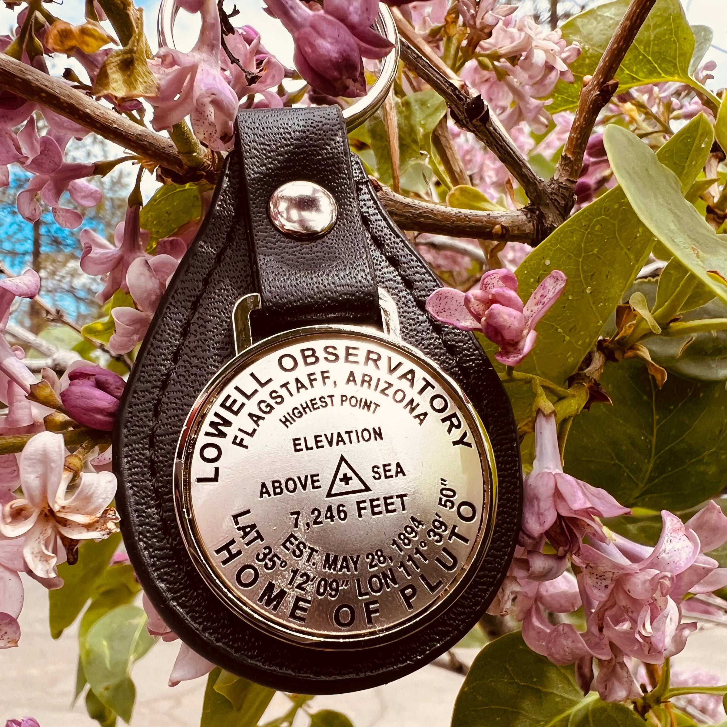 Lowell Benchmark Symbol Leather Keyring